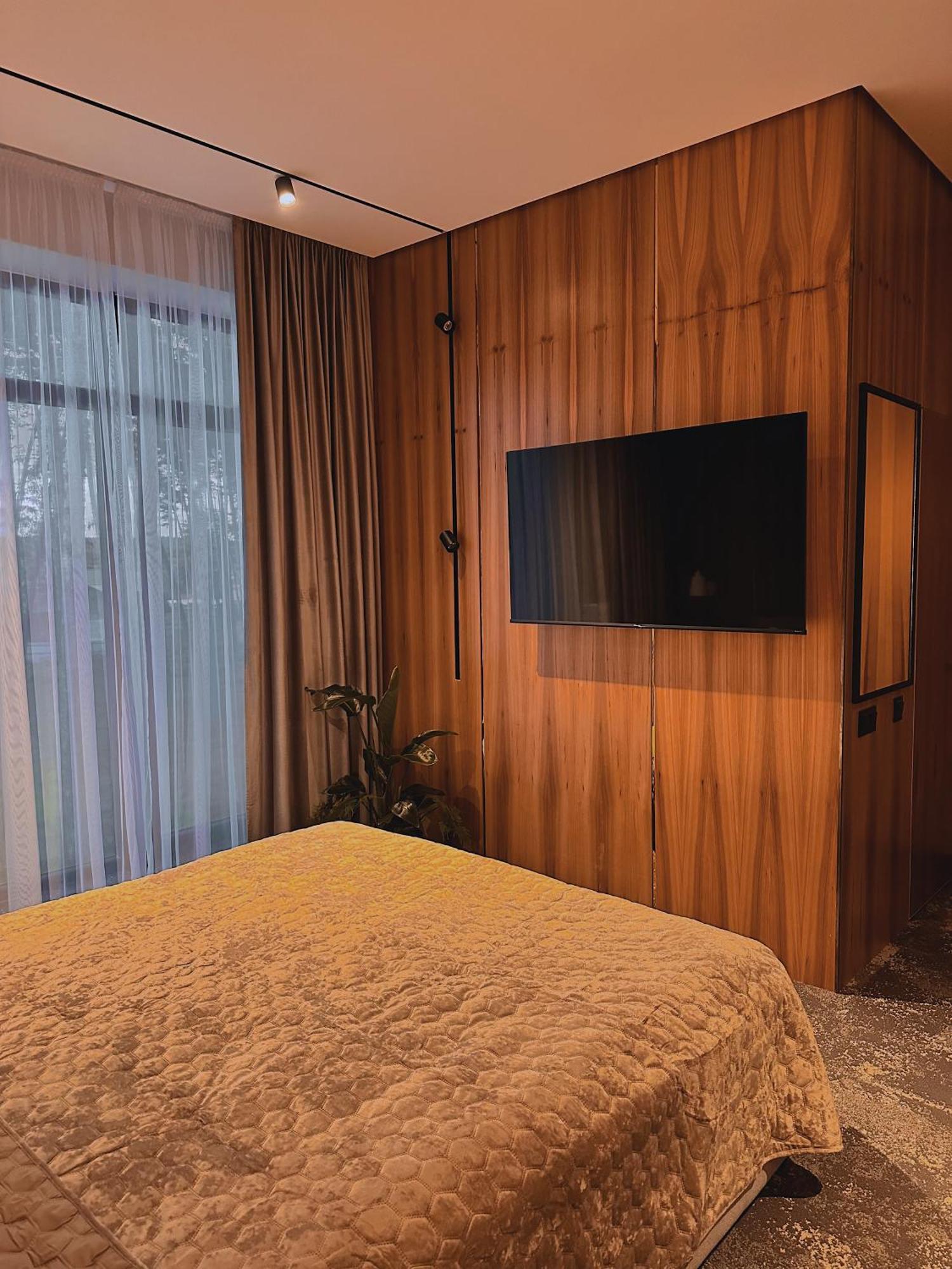 Hotel Golden Lion & Spa Tynnoye Extérieur photo
