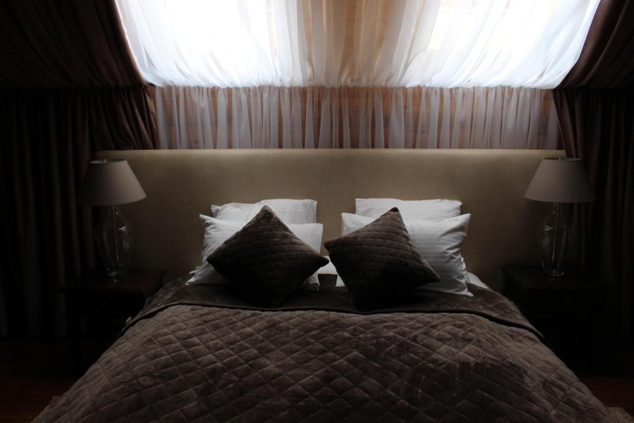 Hotel Golden Lion & Spa Tynnoye Extérieur photo